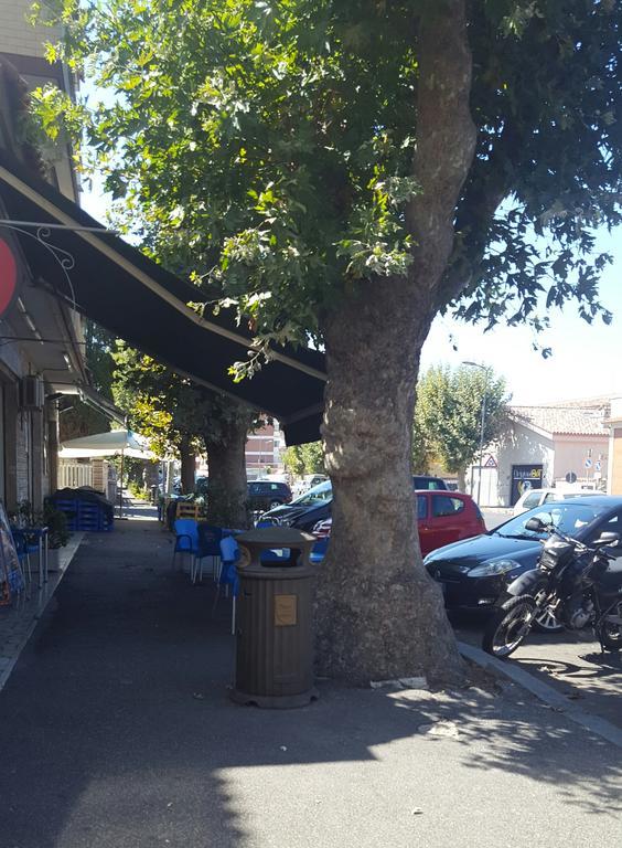 Casa Vacanze Giramondo Fiumicino Ngoại thất bức ảnh