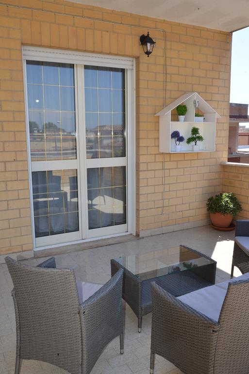 Casa Vacanze Giramondo Fiumicino Ngoại thất bức ảnh